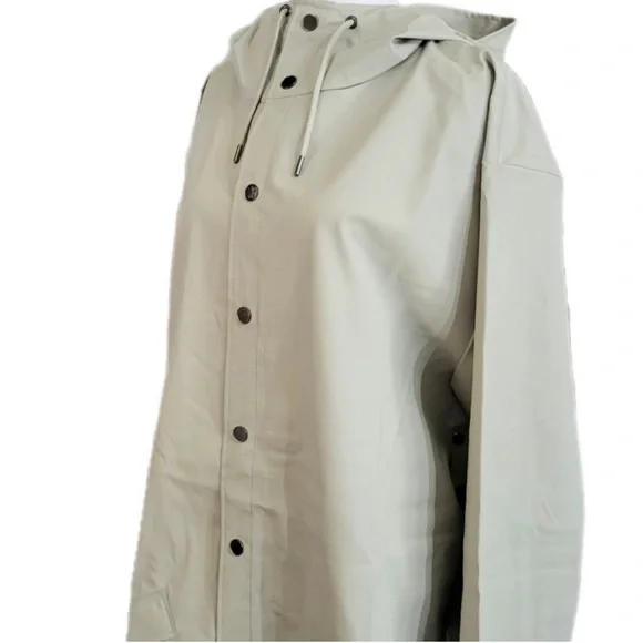 NWT Rains Unisex rain jacket - Picture 4 of 4